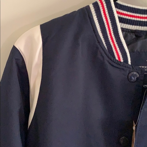 American eagle outfitters varsity bomber jacket - Picture 2 of 8
